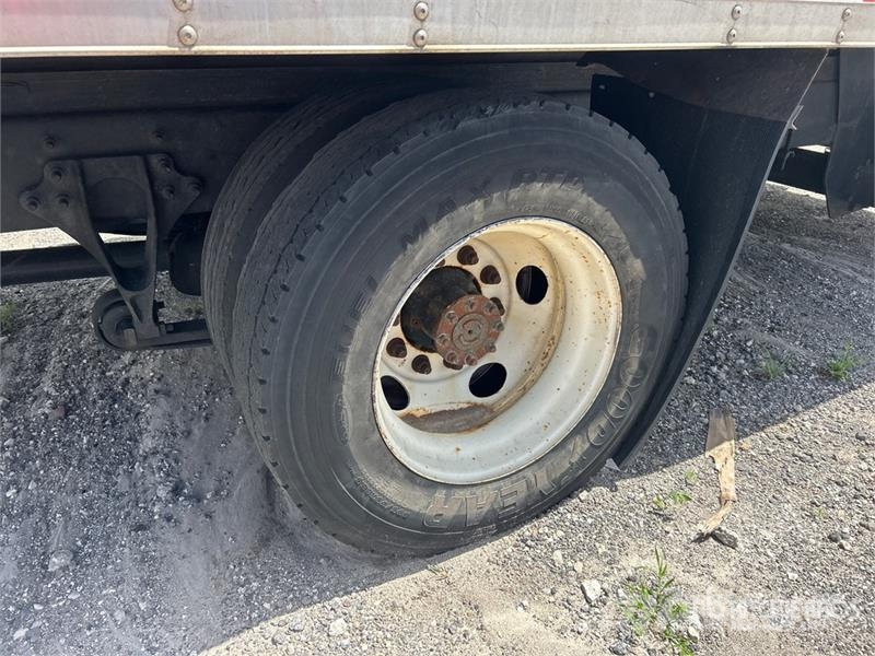 International 4300 SBA Fast kasse