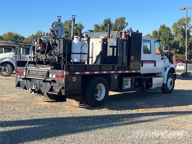 International 4300 Tack Truck Άλλα Φορτηγά