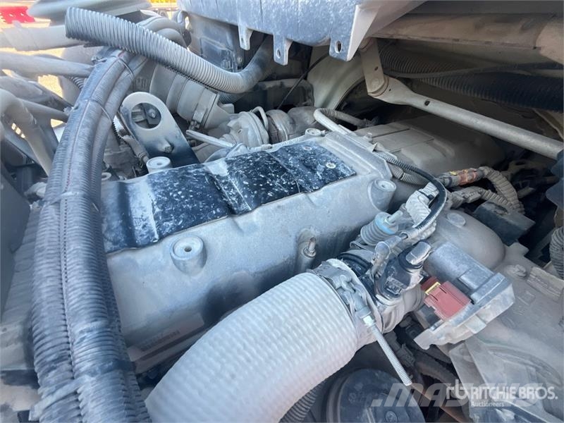 International 4300SBA Φορτηγά σκούπες