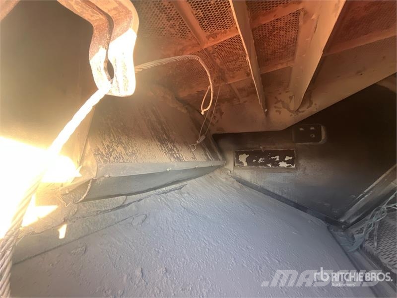 International 4300SBA Φορτηγά σκούπες