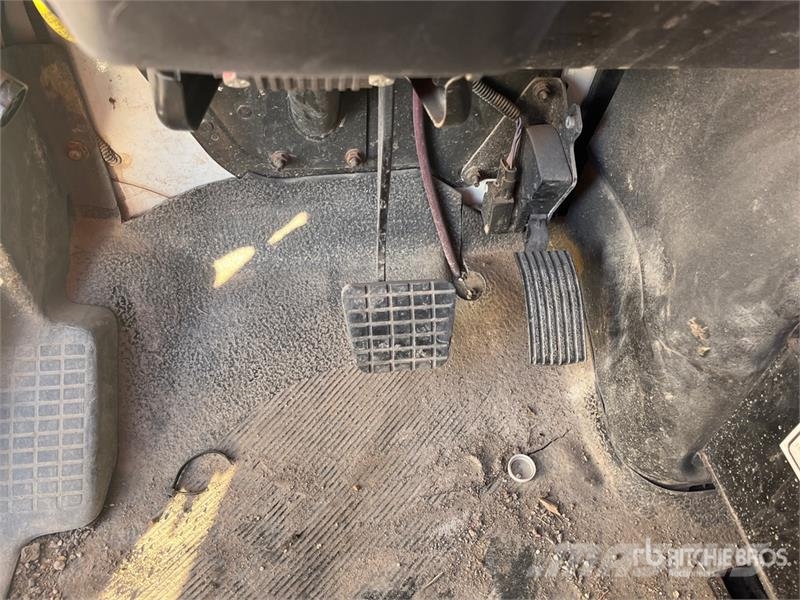 International 4300SBA Φορτηγά σκούπες
