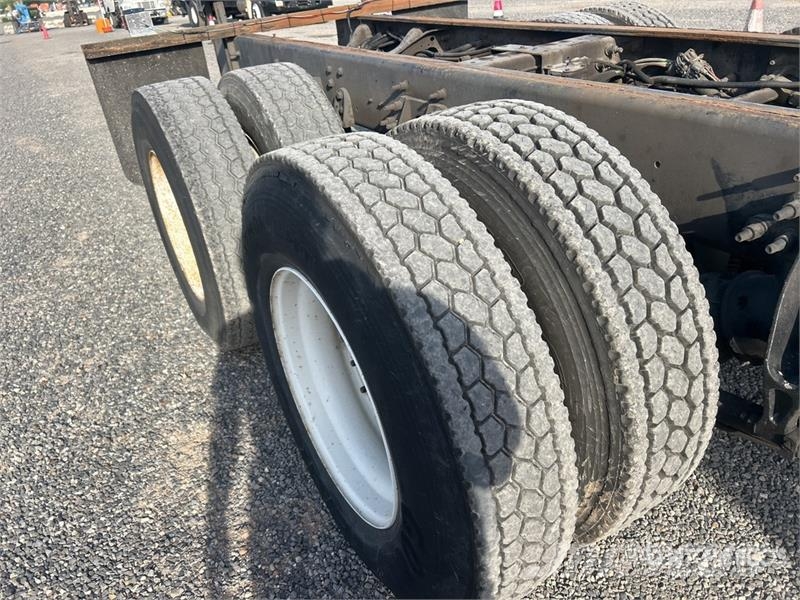 International 4400 Kabine i unutrašnjost
