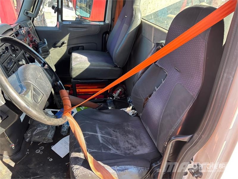 International 4400 Τράκτορες