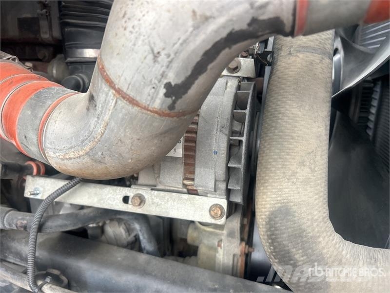 International 4400 Furgons