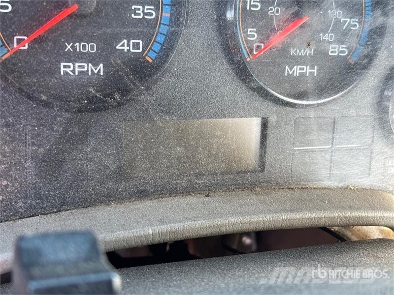 International 4400 Τράκτορες