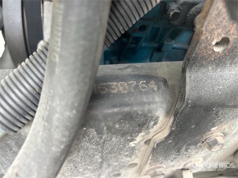 International 4400 Furgons
