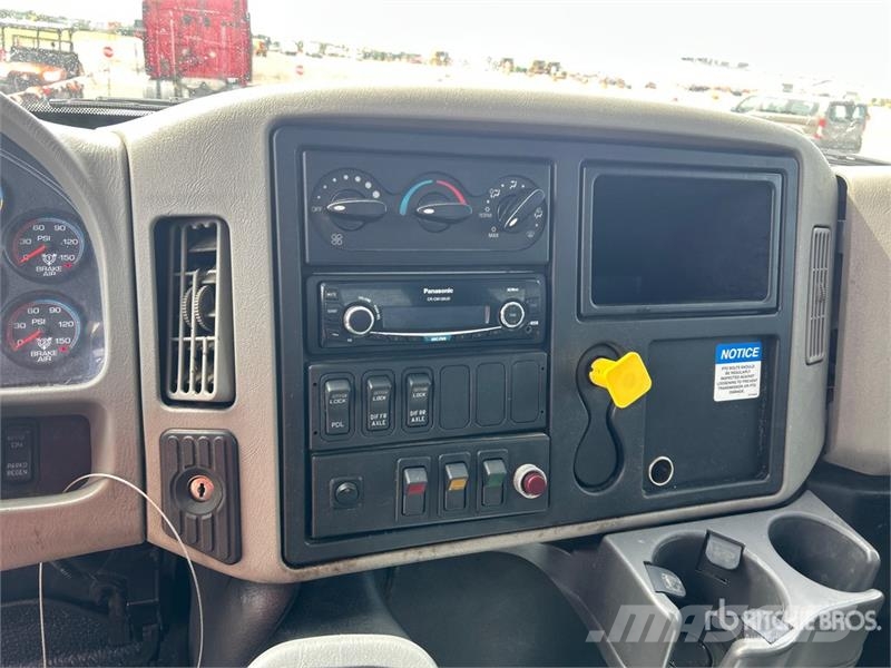 International 4400 Kurtaricilar