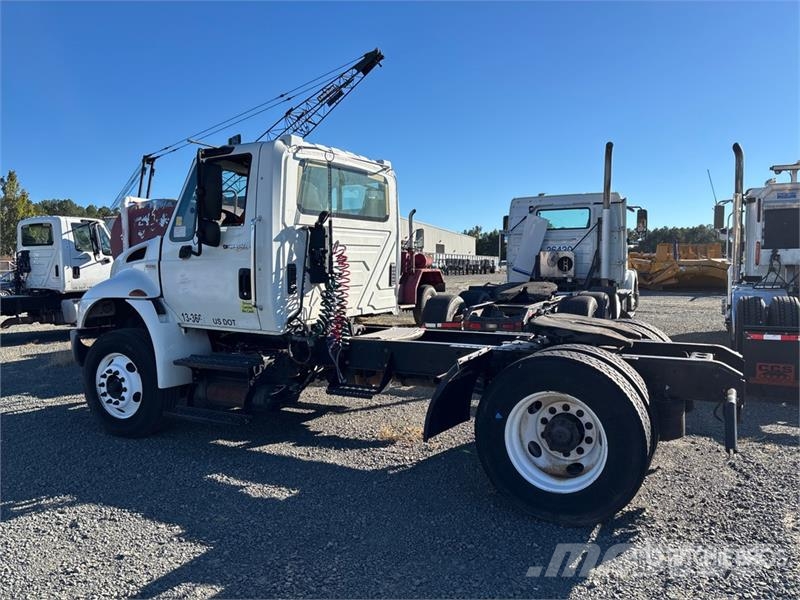 International 4400 Τράκτορες