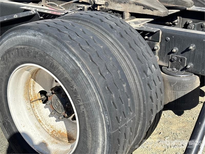 International 4400 Τράκτορες