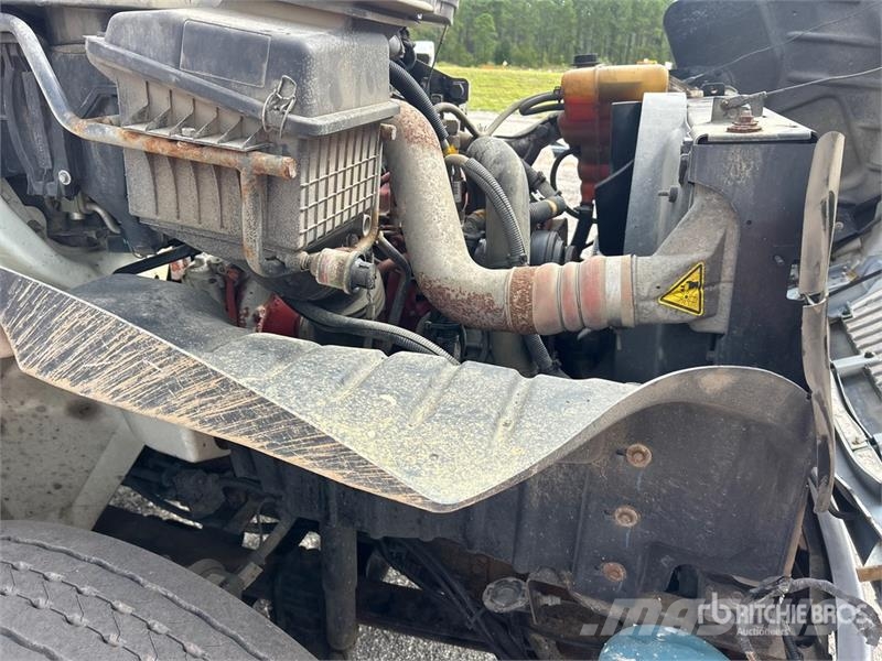 International 4400 Kurtaricilar