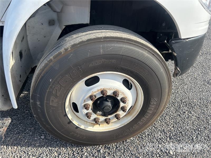 International 4400 Kabine i unutrašnjost