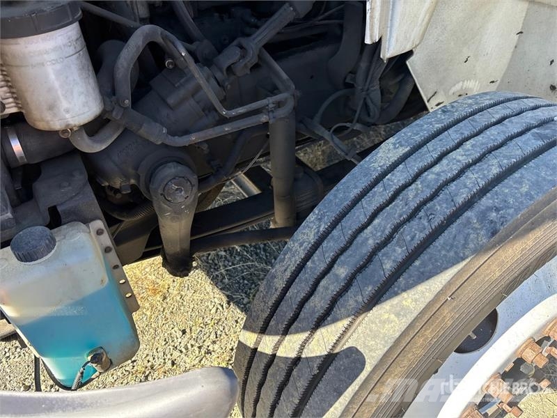 International 4400 Τράκτορες