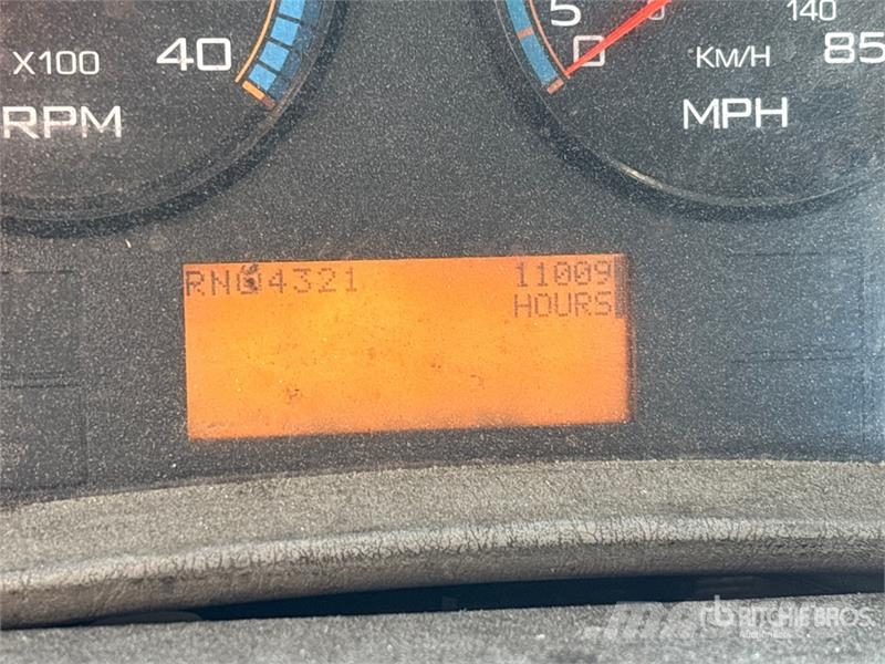 International 4400 Τράκτορες