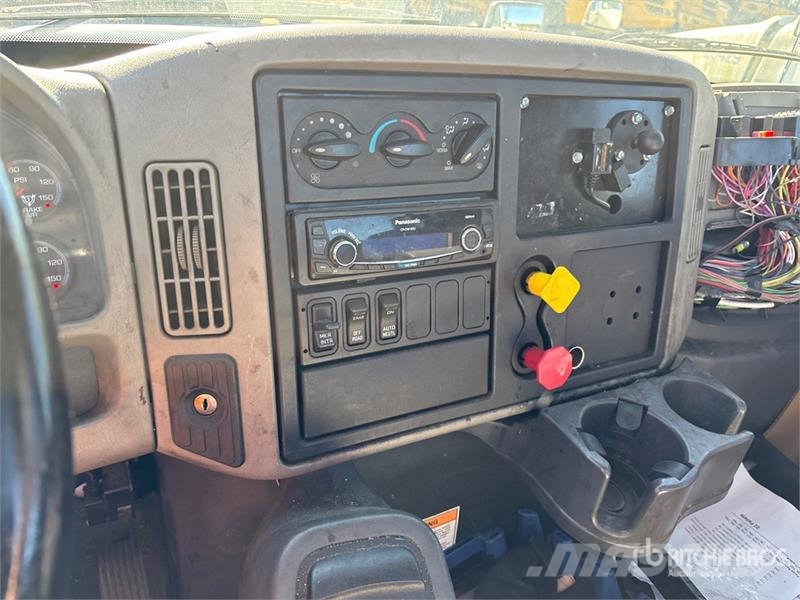 International 4400 Τράκτορες