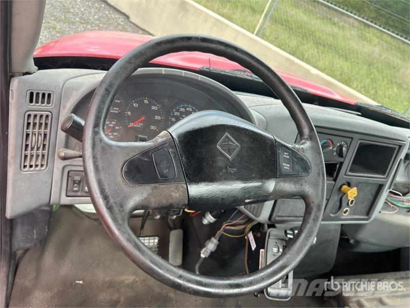 International 4400 Kabine i unutrašnjost