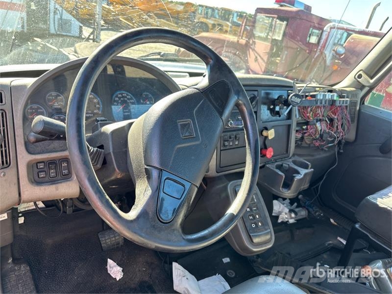 International 4400 Τράκτορες