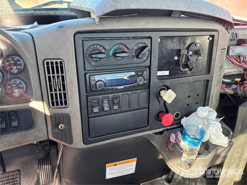 International 4400 Τράκτορες