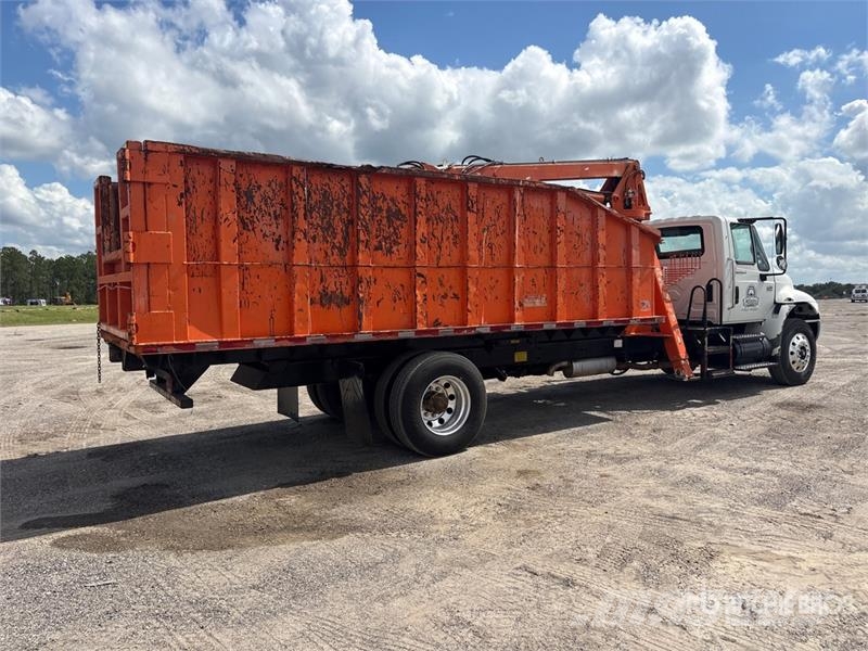 International 4400 4x2 Grapple Truck Grabulje