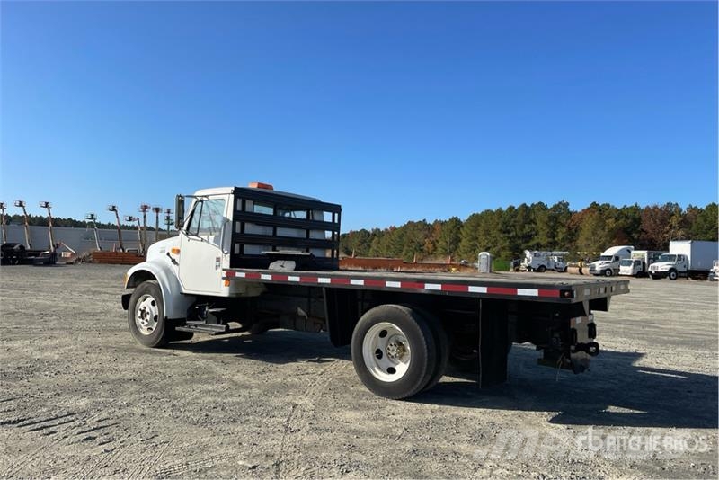 International 4600 Flatbed kamyonlar
