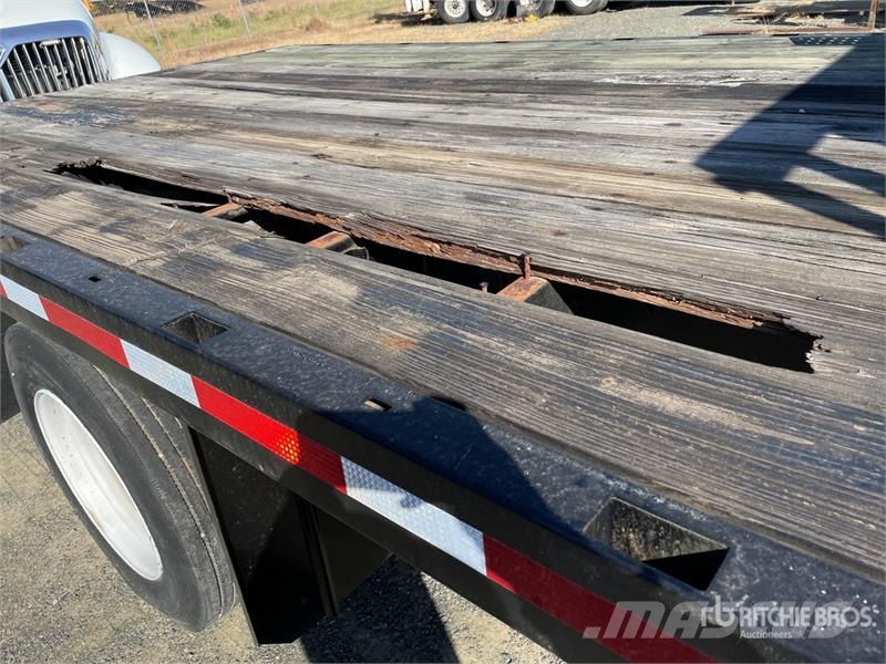International 4600 Flatbed kamyonlar