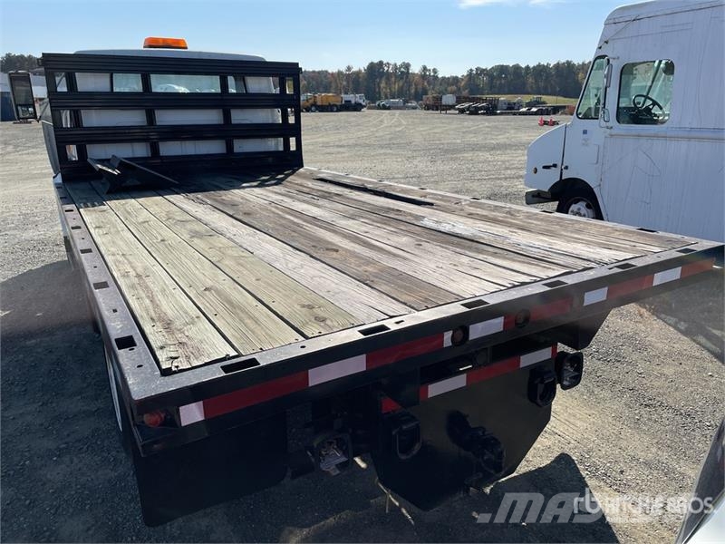 International 4600 Flatbed kamyonlar
