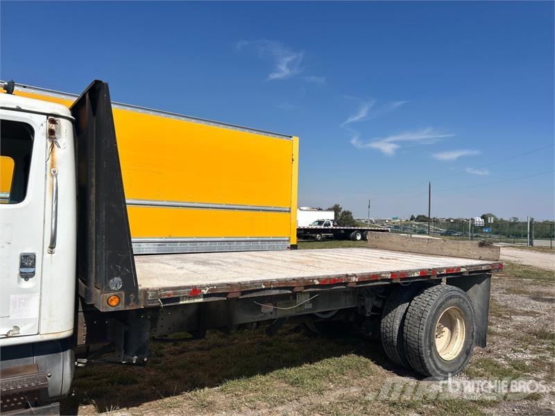 International 4700 自卸式货车