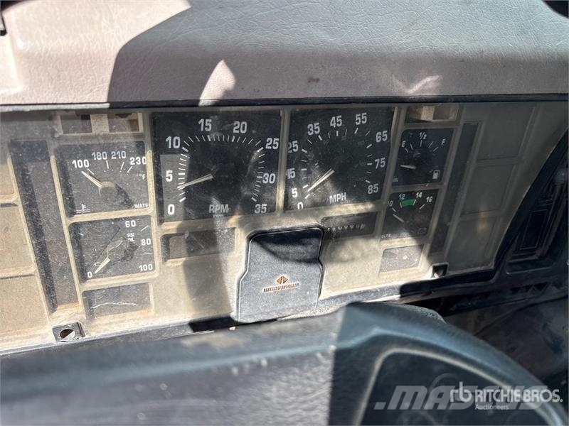 International 4700 Kiper kamioni