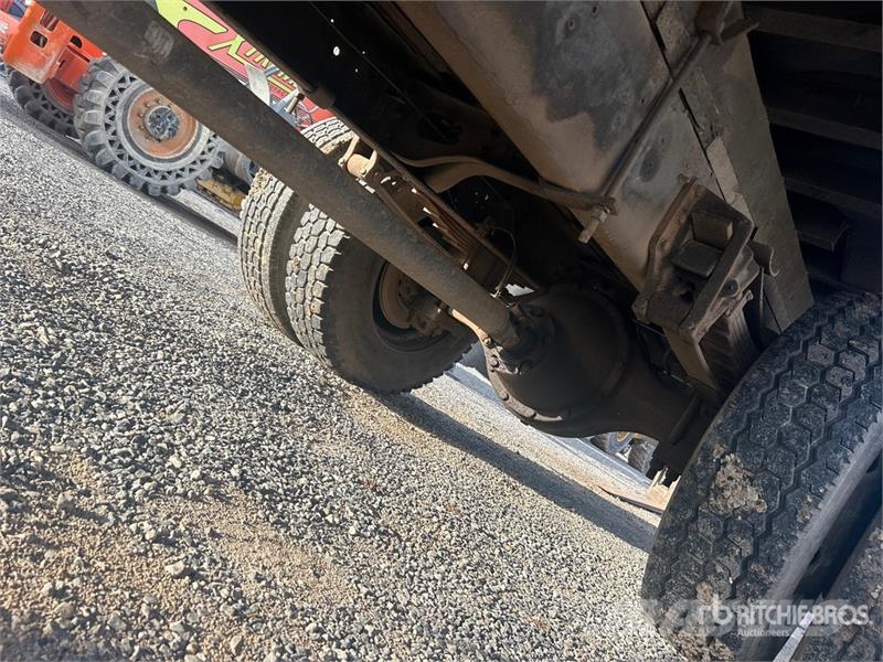 International 4700 Furgons