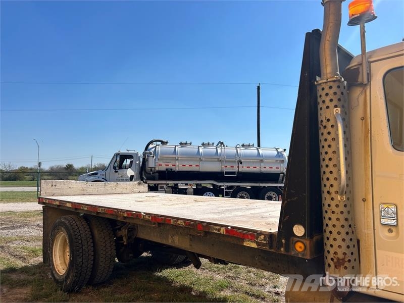 International 4700 自卸式货车