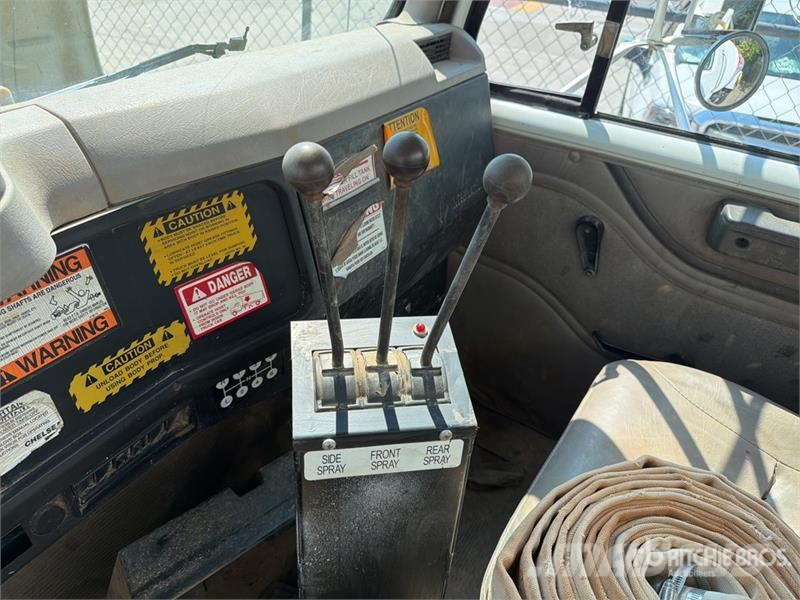 International 4700 Autocisterne