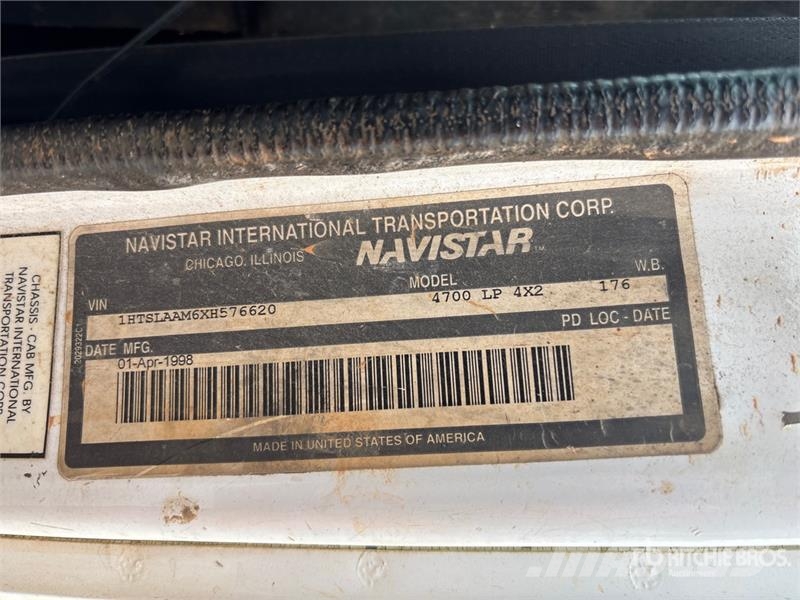 International 4700 Commercial vehicle