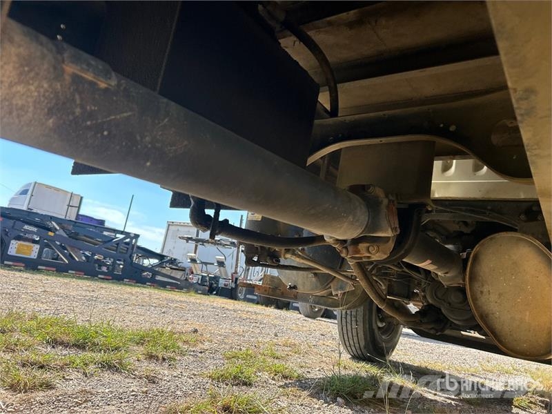 International 4700 自卸式货车