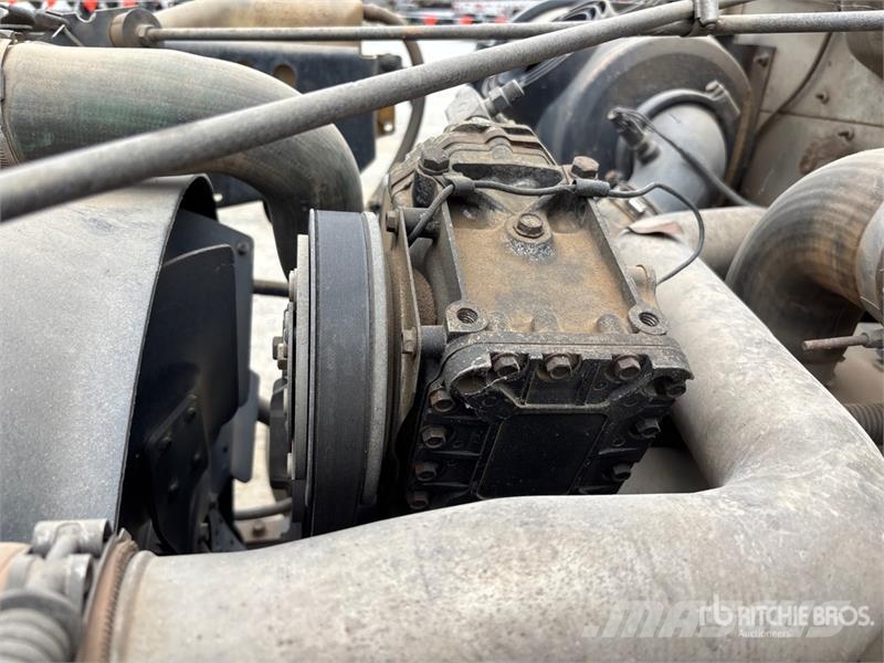 International 4700 Commercial vehicle