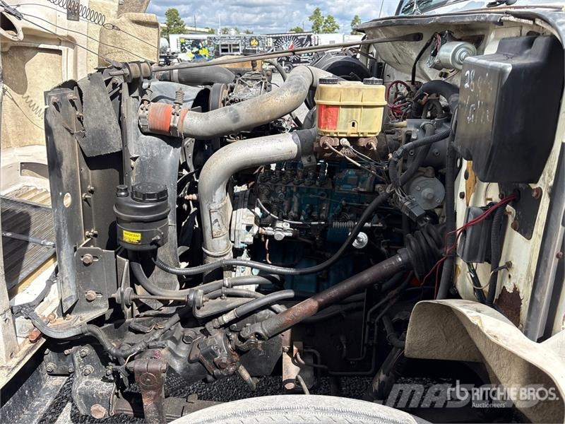 International 4700 Kiper kamioni