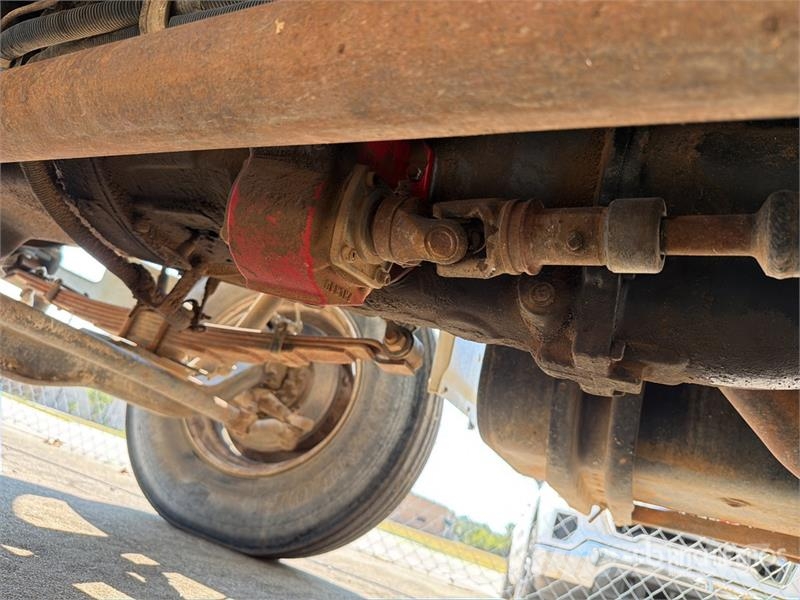 International 4700 Autocisterne