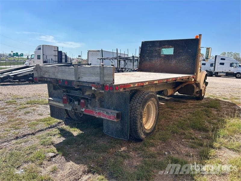 International 4700 自卸式货车