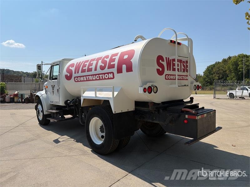 International 4700 Autocisterne