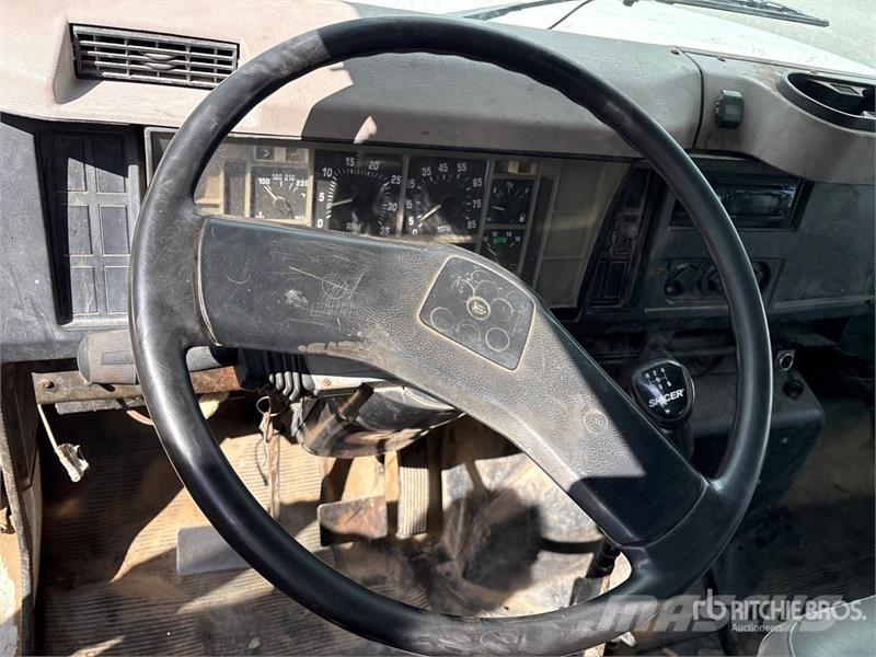 International 4700 Kiper kamioni