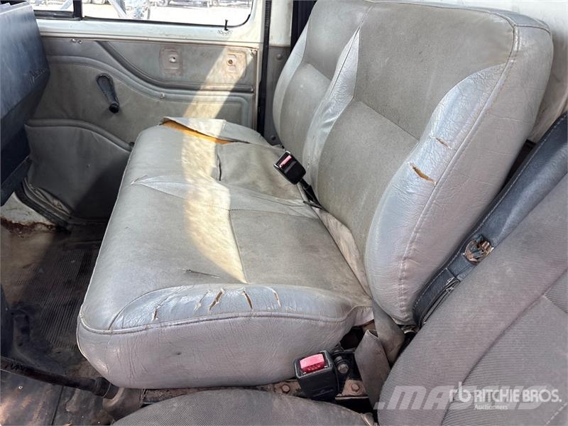 International 4700 Kiper kamioni