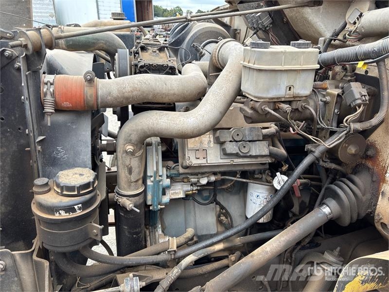 International 4700 Commercial vehicle