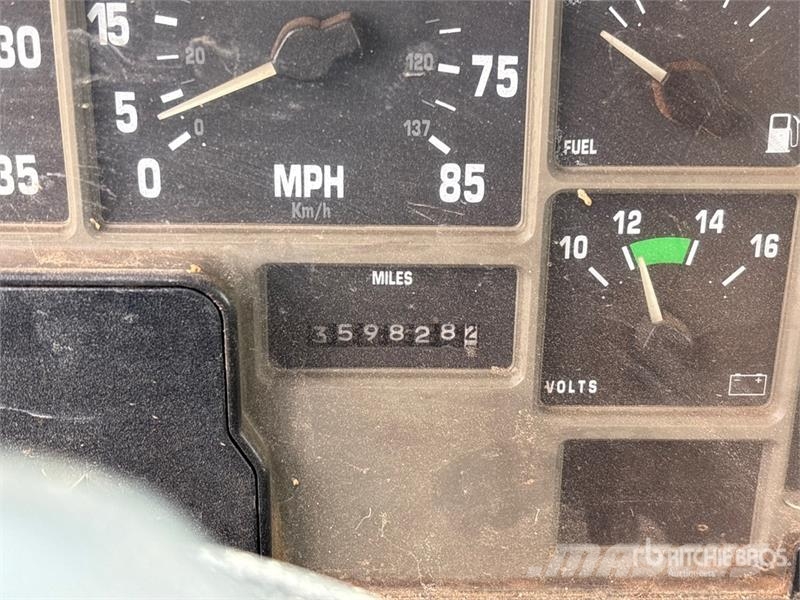International 4700 Commercial vehicle