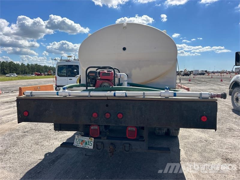 International 4700 Citi
