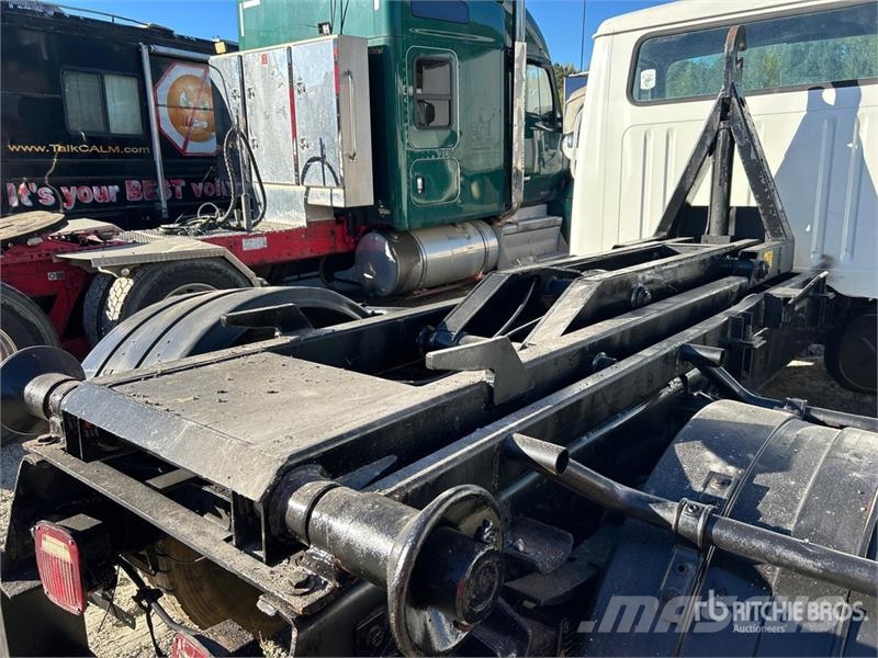 International 4700 Komunalni tovornjaki