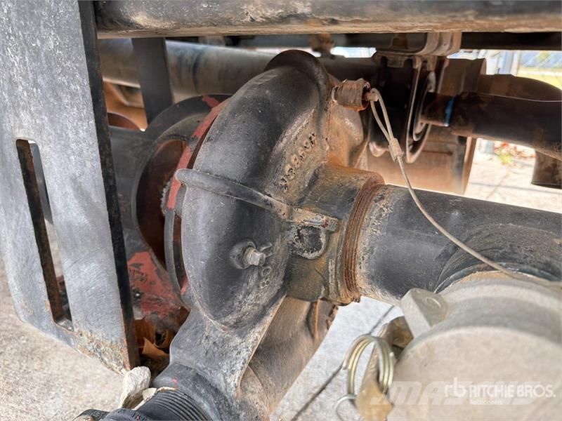 International 4700 Autocisterne