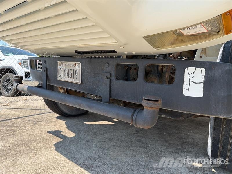 International 4700 Autocisterne