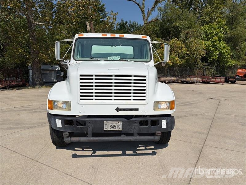 International 4700 Autocisterne