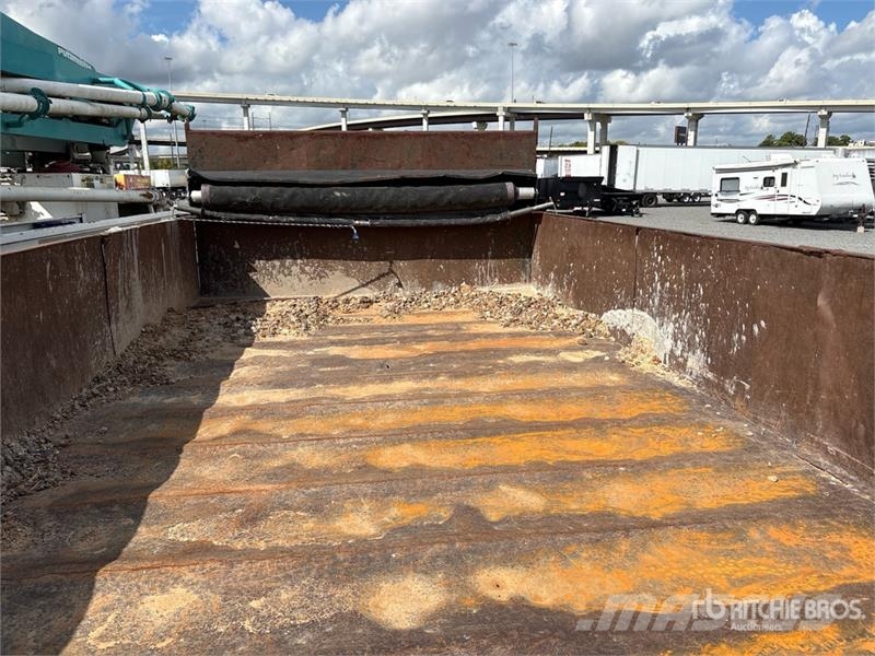 International 4700 Kiper kamioni