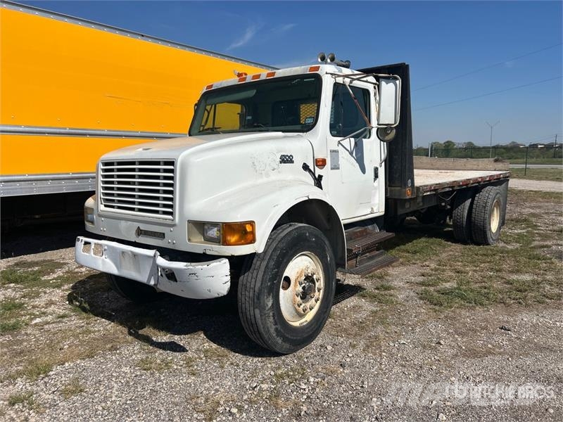 International 4700 自卸式货车