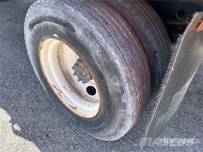 International 4700 Citi