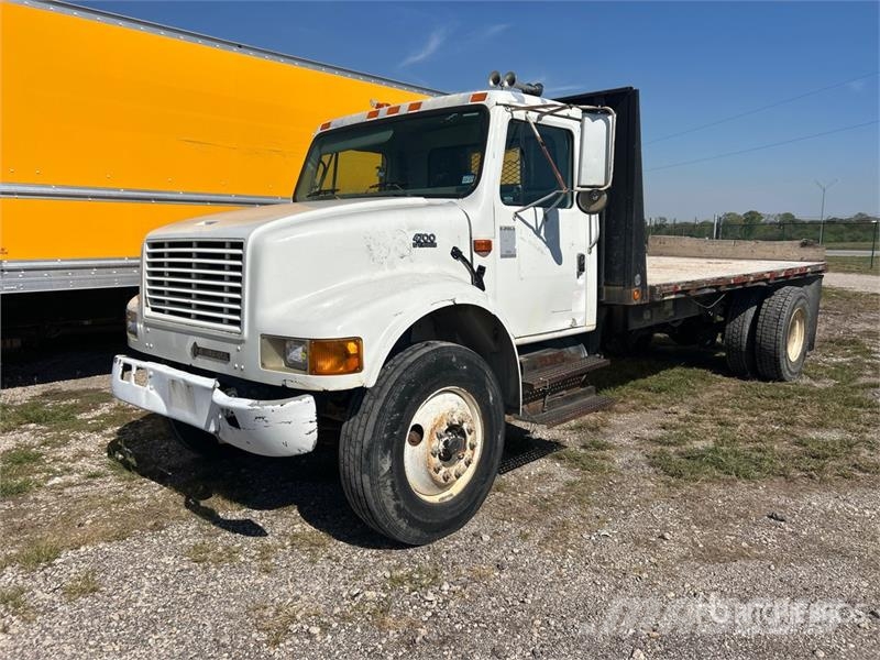 International 4700 自卸式货车